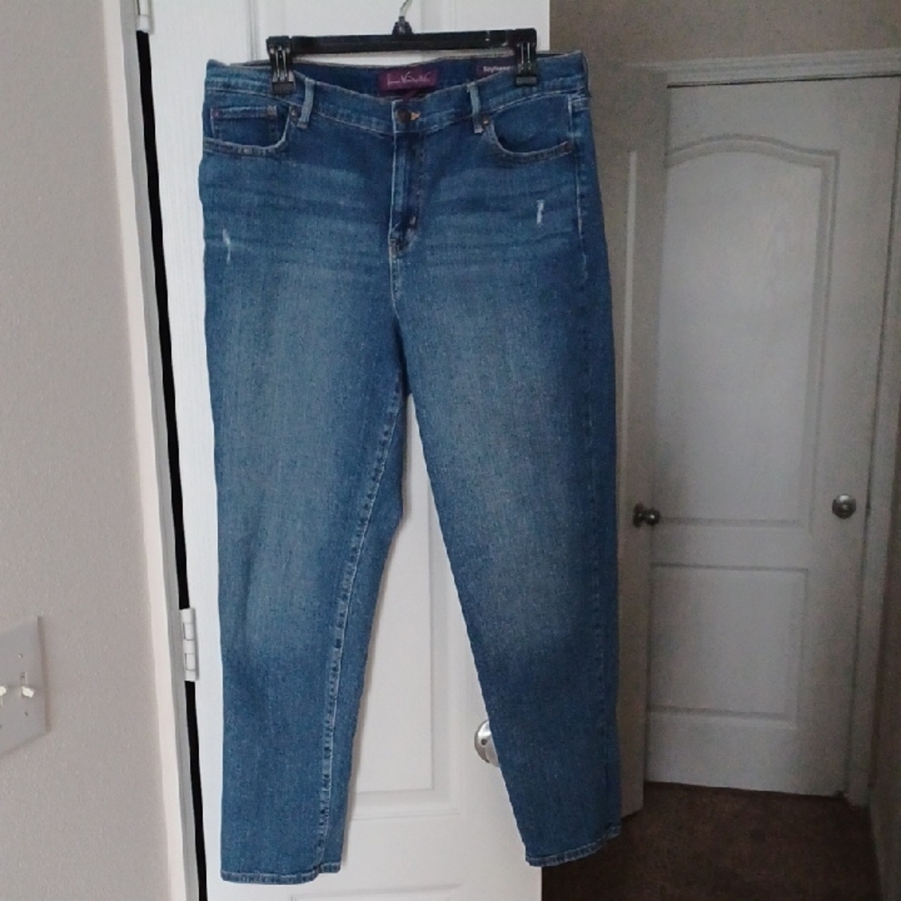 Gloria Vanderbilt Classic Blue Ankle Jeans